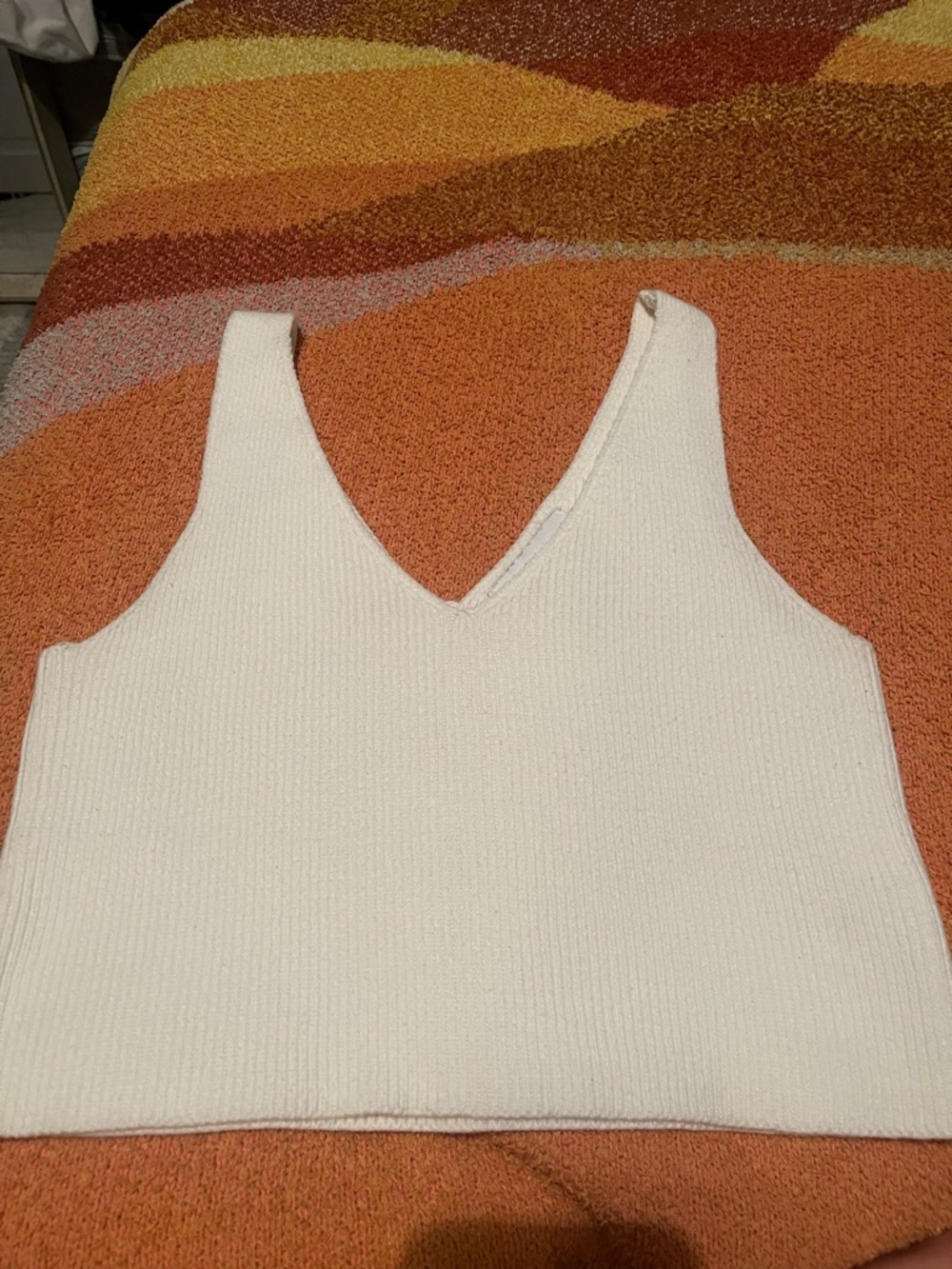 House of Harlow 1960 Cream Knit V-Neck Crop Top